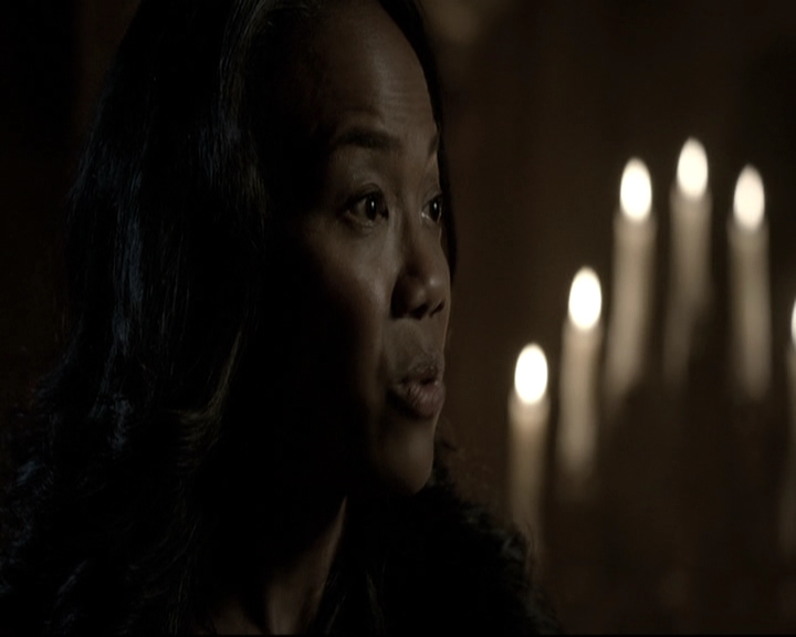 VampireDiariesWorld-dot-nl_TheOriginals-2x05RedDoor0048.jpg