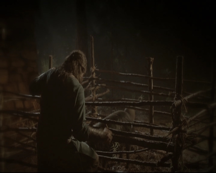 VampireDiariesWorld-dot-nl_TheOriginals-2x05RedDoor0199.jpg