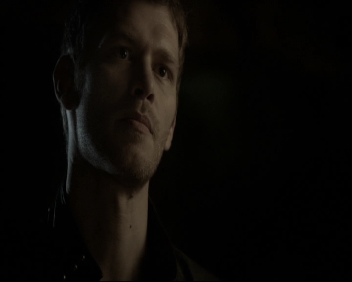 VampireDiariesWorld-dot-nl_TheOriginals-2x05RedDoor0400.jpg