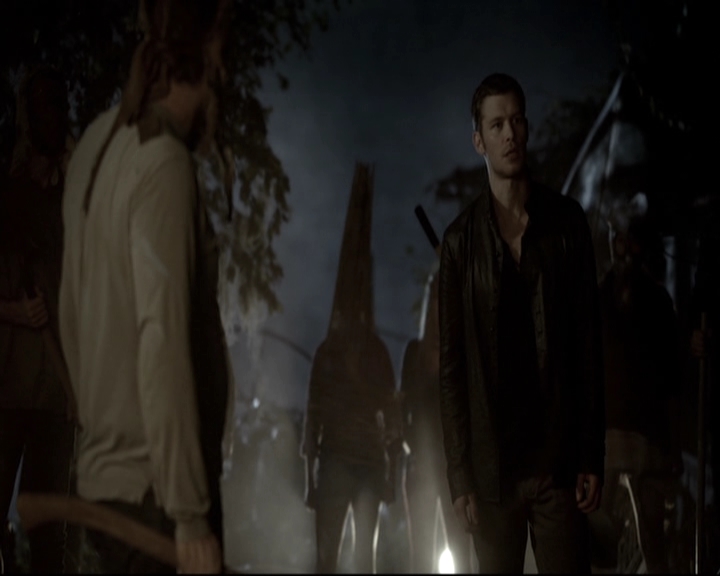 VampireDiariesWorld-dot-nl_TheOriginals-2x05RedDoor1115.jpg
