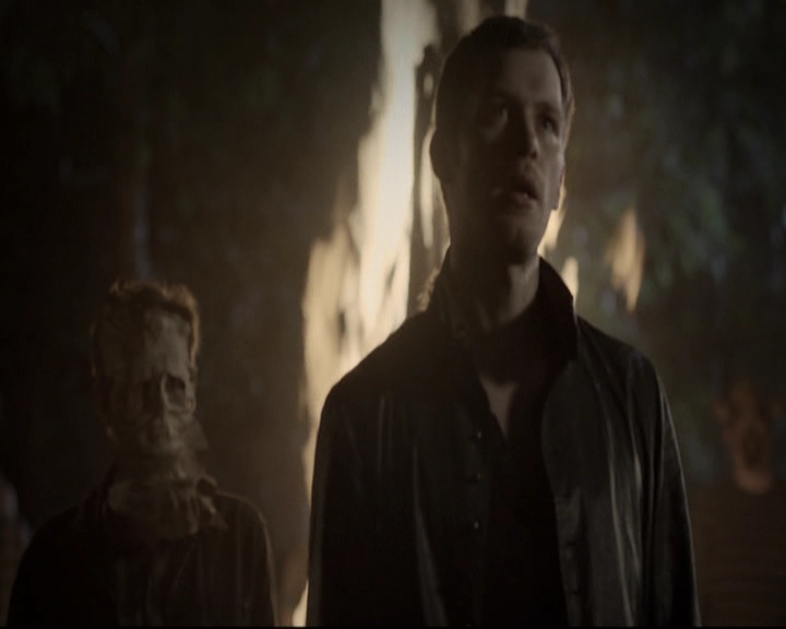 VampireDiariesWorld-dot-nl_TheOriginals-2x05RedDoor1120.jpg