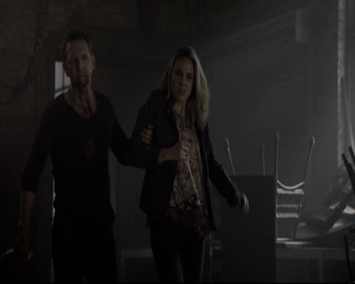 VampireDiariesWorld-dot-nl_TheOriginals-2x05RedDoor1182.jpg