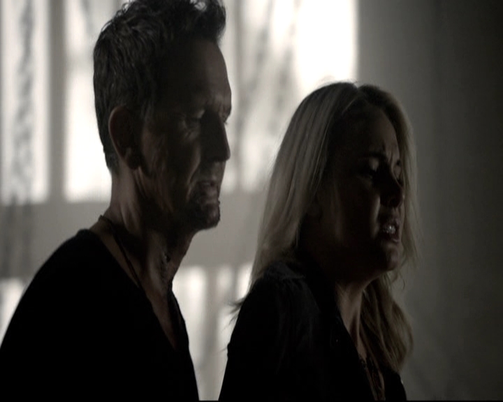 VampireDiariesWorld-dot-nl_TheOriginals-2x05RedDoor1184.jpg