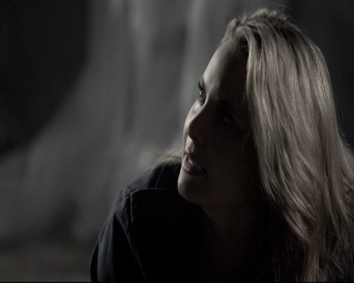 VampireDiariesWorld-dot-nl_TheOriginals-2x05RedDoor1230.jpg