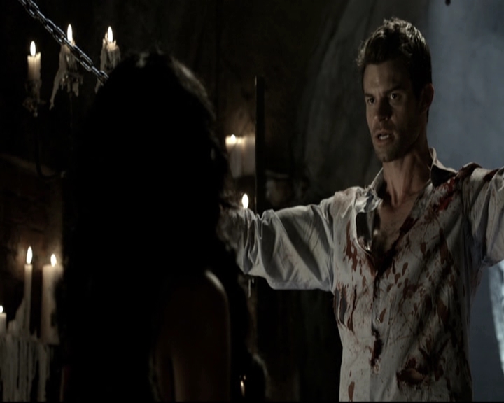 VampireDiariesWorld-dot-nl_TheOriginals-2x05RedDoor1574.jpg