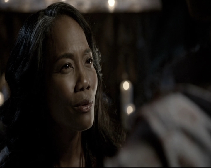 VampireDiariesWorld-dot-nl_TheOriginals-2x05RedDoor1593.jpg