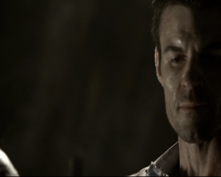 VampireDiariesWorld-dot-nl_TheOriginals-2x05RedDoor1603.jpg
