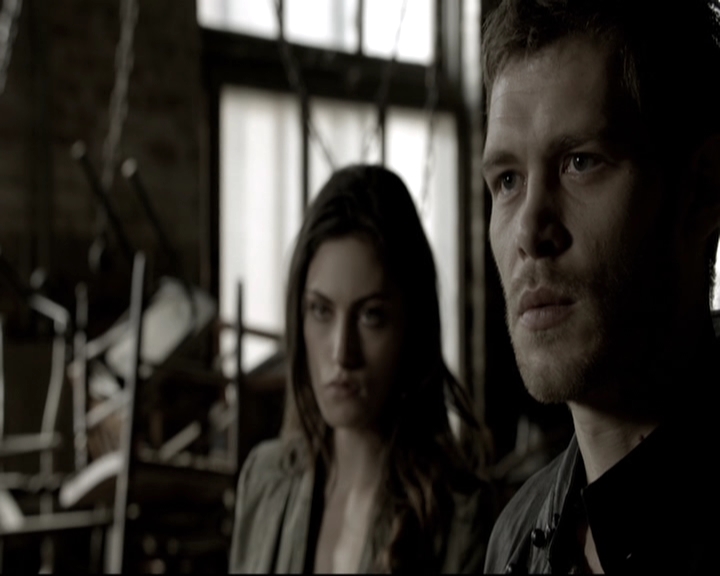 VampireDiariesWorld-dot-nl_TheOriginals-2x05RedDoor1892.jpg