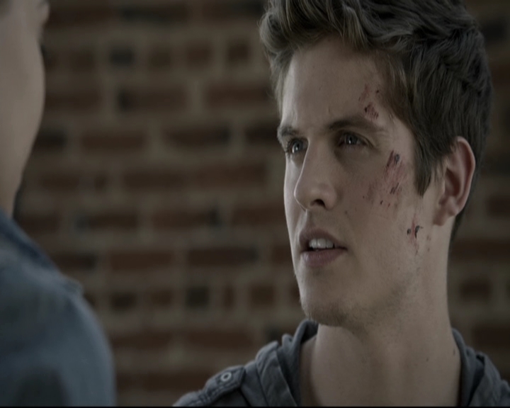 VampireDiariesWorld-dot-nl_TheOriginals-2x05RedDoor1985.jpg