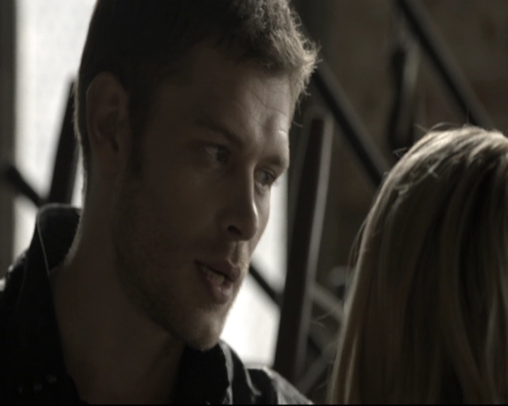 VampireDiariesWorld-dot-nl_TheOriginals-2x05RedDoor2018.jpg
