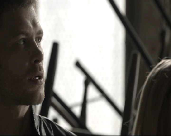 VampireDiariesWorld-dot-nl_TheOriginals-2x05RedDoor2020.jpg
