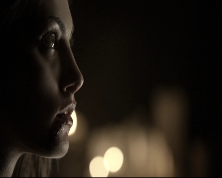 VampireDiariesWorld-dot-nl_TheOriginals-2x05RedDoor2112.jpg
