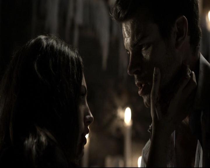 VampireDiariesWorld-dot-nl_TheOriginals-2x05RedDoor2124.jpg