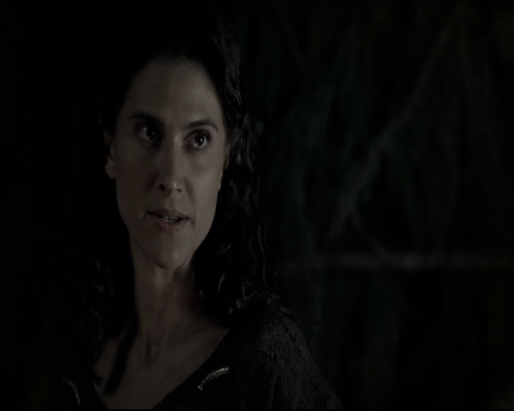 VampireDiariesWorld_dot_nl-TheOriginals_2x06WheelInsidetheWheel0077.jpg