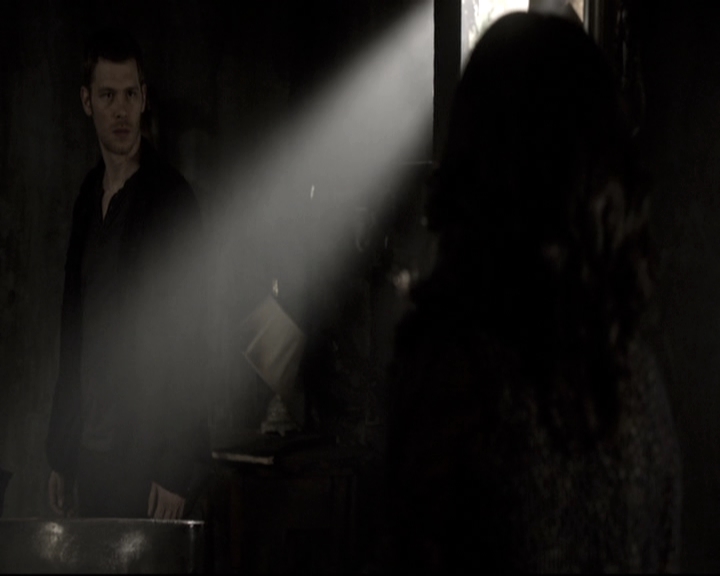 VampireDiariesWorld_dot_nl-TheOriginals_2x06WheelInsidetheWheel0497.jpg