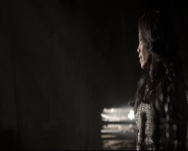 VampireDiariesWorld_dot_nl-TheOriginals_2x06WheelInsidetheWheel0564.jpg