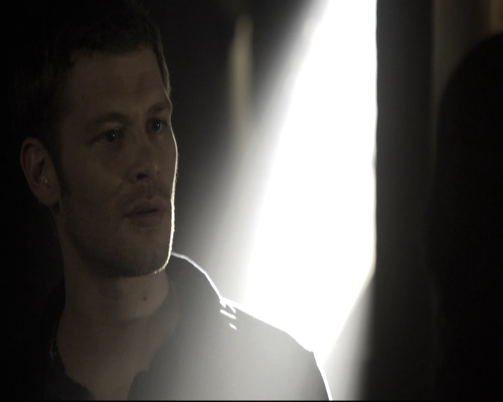VampireDiariesWorld_dot_nl-TheOriginals_2x06WheelInsidetheWheel0618.jpg