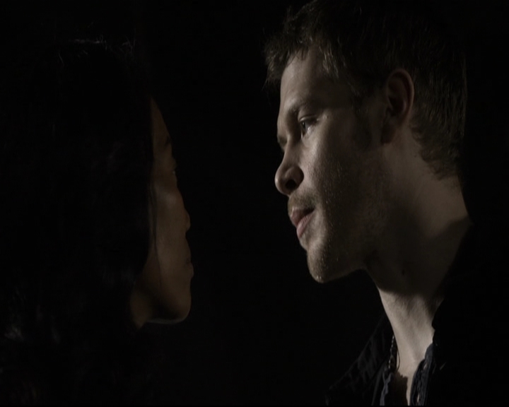 VampireDiariesWorld_dot_nl-TheOriginals_2x06WheelInsidetheWheel0763.jpg