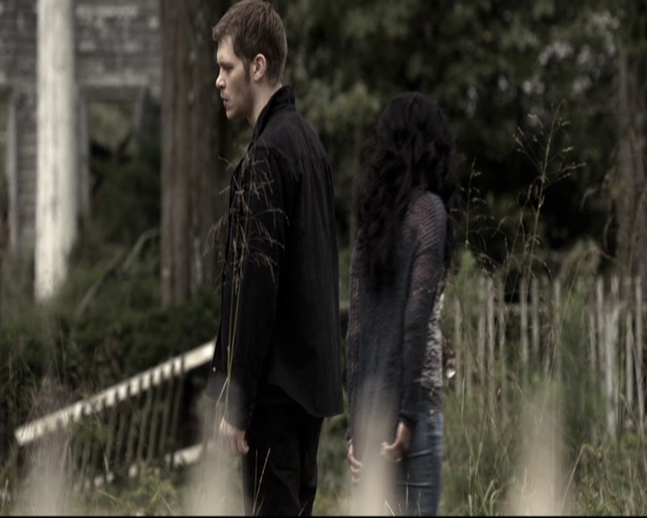 VampireDiariesWorld_dot_nl-TheOriginals_2x06WheelInsidetheWheel0998.jpg
