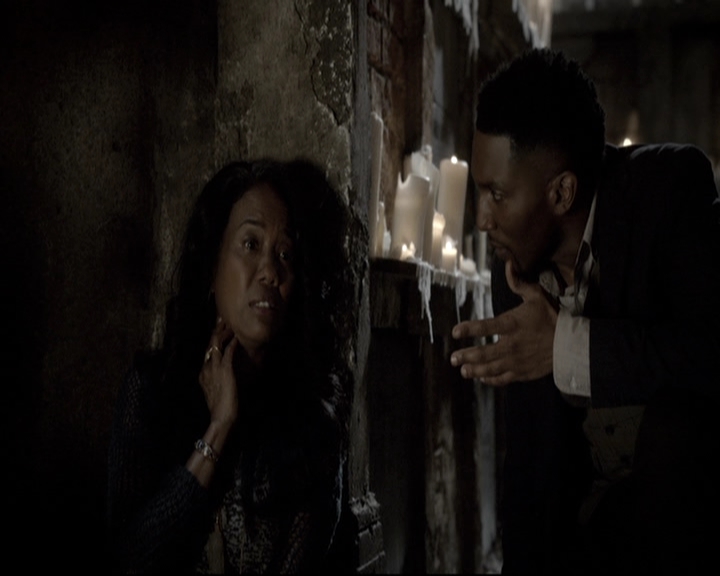 VampireDiariesWorld_dot_nl-TheOriginals_2x06WheelInsidetheWheel2243.jpg