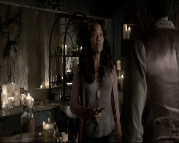 VampireDiariesWorld_dot_nl-TheOriginals_2x07ChasingTheDevilsTail0501.jpg