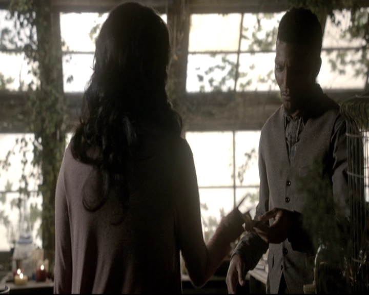 VampireDiariesWorld_dot_nl-TheOriginals_2x07ChasingTheDevilsTail0503.jpg