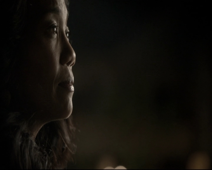 VampireDiariesWorld_dot_nl-TheOriginals_2x07ChasingTheDevilsTail0519.jpg