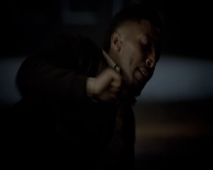 VampireDiariesWorld_dot_nl-TheOriginals_2x07ChasingTheDevilsTail1720.jpg VampireDiariesWorld_dot_nl-TheOriginals_2x07ChasingTheDevilsTail1720.jpg