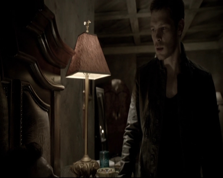 VampireDiariesWorld_dot_nl-TheOriginals_2x07ChasingTheDevilsTail1903.jpg