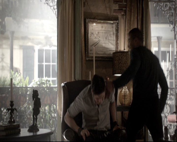 VampireDiariesWorld_dot_nl-TheOriginals_2x08TheBrothersThatCareToForgot0486.jpg