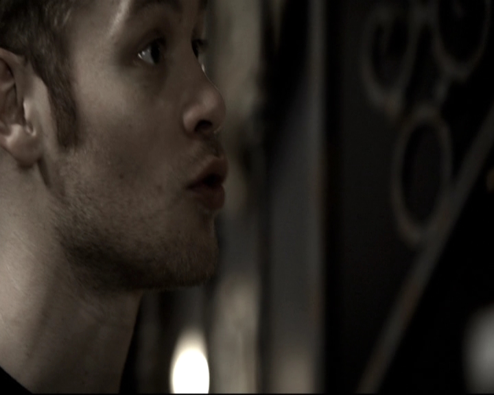 VampireDiariesWorld_dot_nl-TheOriginals_2x08TheBrothersThatCareToForgot0644.jpg