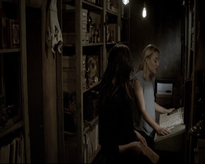 VampireDiariesWorld_dot_nl-TheOriginals_2x08TheBrothersThatCareToForgot0855.jpg
