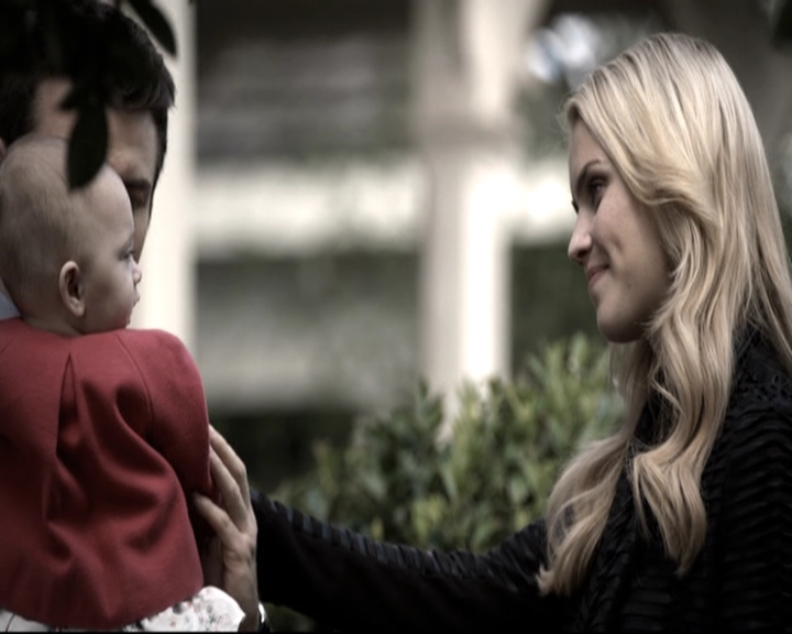 VampireDiariesWorld_dot_nl-TheOriginals_2x09TheMapOfMoments0414.jpg
