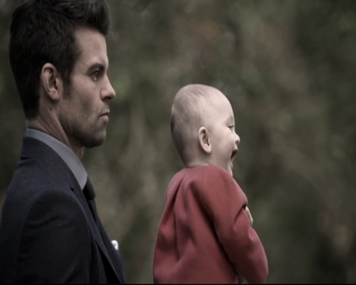 VampireDiariesWorld_dot_nl-TheOriginals_2x09TheMapOfMoments0463.jpg