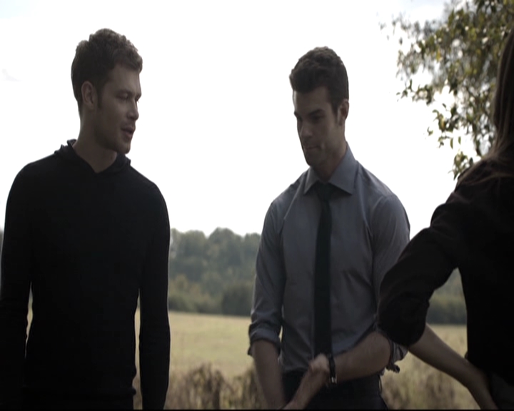 VampireDiariesWorld_dot_nl-TheOriginals_2x09TheMapOfMoments0544.jpg