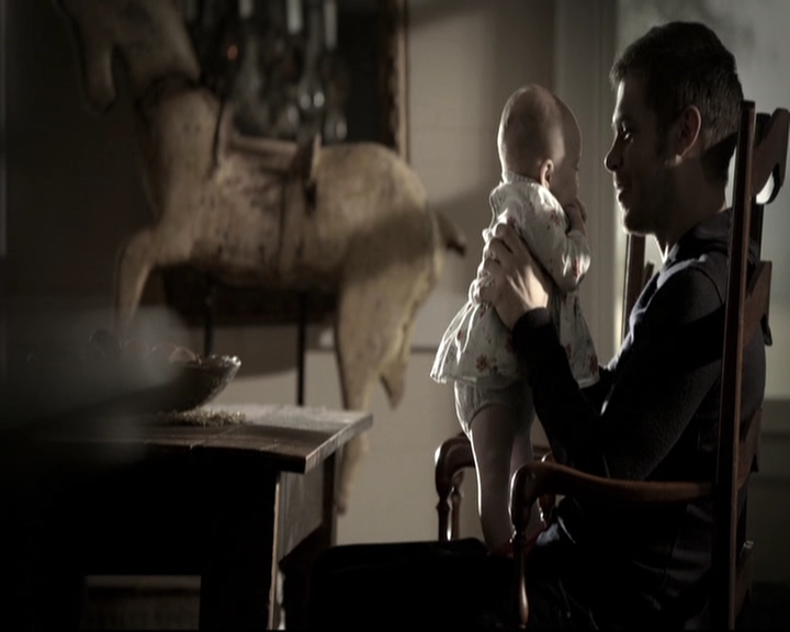 VampireDiariesWorld_dot_nl-TheOriginals_2x09TheMapOfMoments0620.jpg