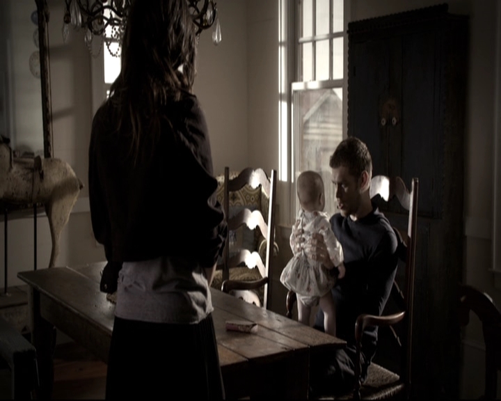 VampireDiariesWorld_dot_nl-TheOriginals_2x09TheMapOfMoments0627.jpg