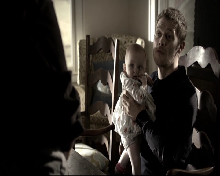 VampireDiariesWorld_dot_nl-TheOriginals_2x09TheMapOfMoments0631.jpg