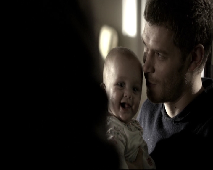 VampireDiariesWorld_dot_nl-TheOriginals_2x09TheMapOfMoments0640.jpg