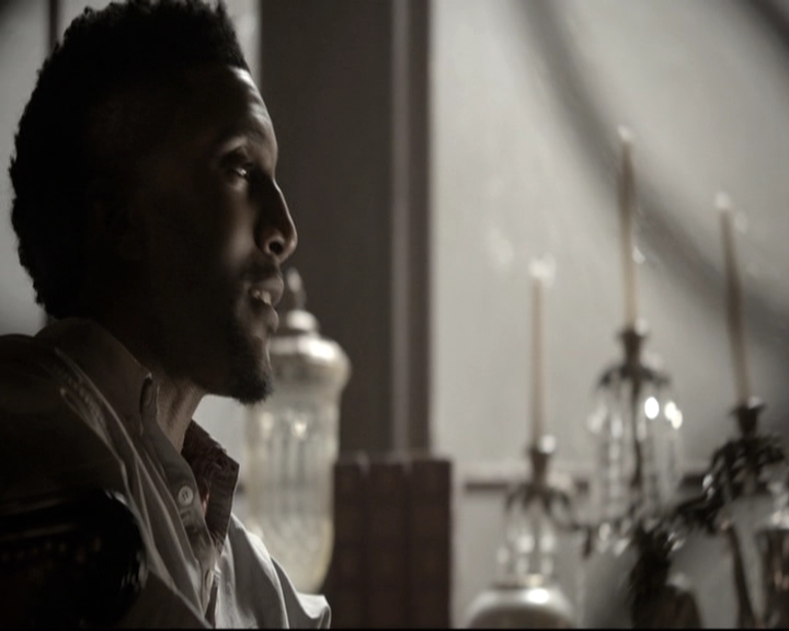 VampireDiariesWorld_dot_nl-TheOriginals_2x09TheMapOfMoments0740.jpg