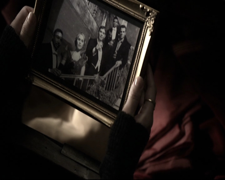 VampireDiariesWorld_dot_nl-TheOriginals_2x09TheMapOfMoments0897.jpg