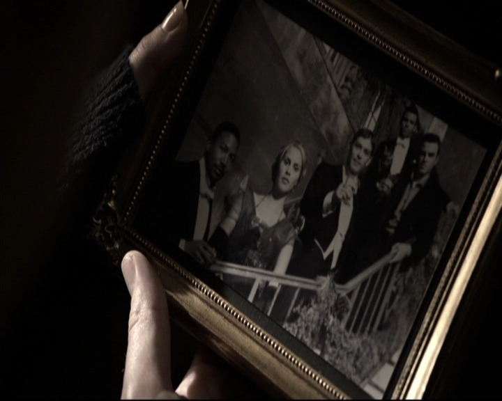 VampireDiariesWorld_dot_nl-TheOriginals_2x09TheMapOfMoments0906.jpg