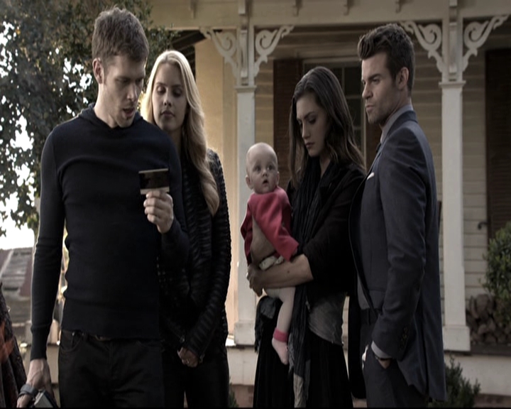 VampireDiariesWorld_dot_nl-TheOriginals_2x09TheMapOfMoments1011.jpg