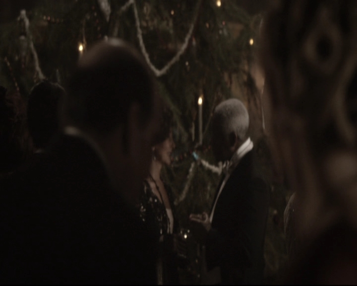 VampireDiariesWorld_dot_nl-TheOriginals_2x09TheMapOfMoments1925.jpg
