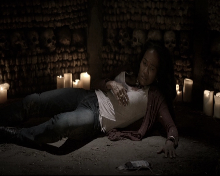 VampireDiariesWorld_dot_nl-TheOriginals_2x09TheMapOfMoments2110.jpg