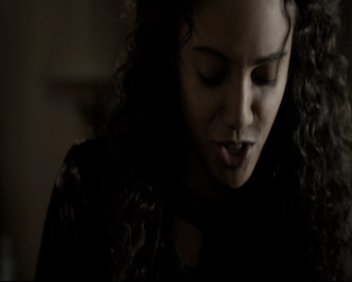 VampireDiariesWorld_dot_nl-TheOriginals_2x10GonnaSetYourFlagOnFire0397.jpg