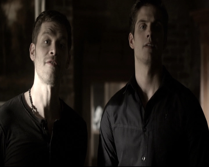 VampireDiariesWorld_dot_nl-TheOriginals_2x10GonnaSetYourFlagOnFire0515.jpg