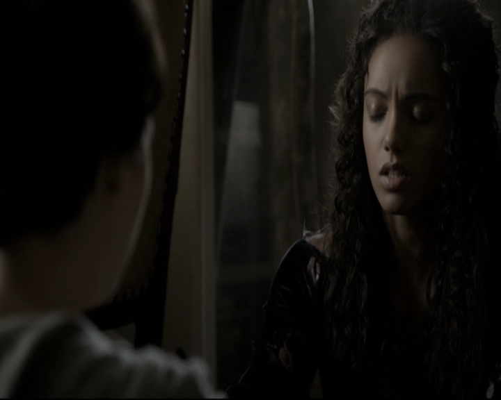 VampireDiariesWorld_dot_nl-TheOriginals_2x10GonnaSetYourFlagOnFire1411.jpg