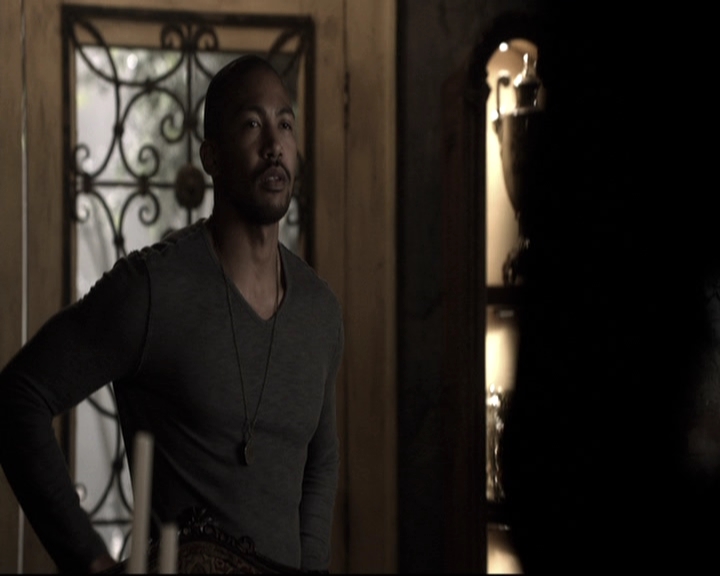 VampireDiariesWorld_dot_nl-TheOriginals_2x10GonnaSetYourFlagOnFire1457.jpg