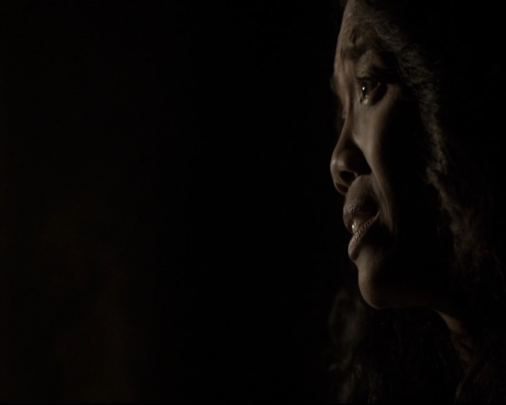 VampireDiariesWorld_dot_nl-TheOriginals_2x10GonnaSetYourFlagOnFire1755.jpg